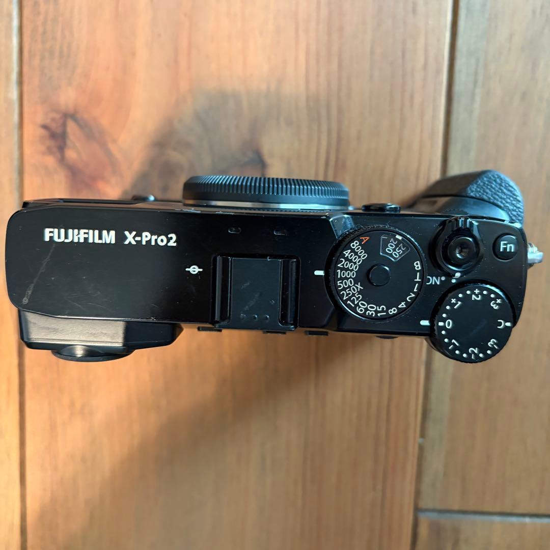 【しましま】FUJIFILM xpro2 本体　【オールドレンズ付き】