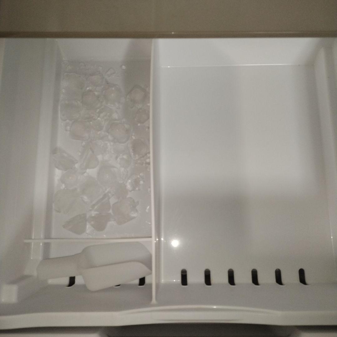 岩手　手渡し　日立 R-K320HV 冷蔵庫 2015年　コンパクト 315㍑