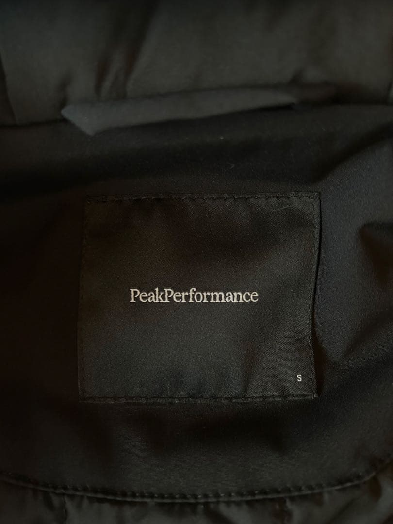 Peak Performance スキースノボジャケットSレディース