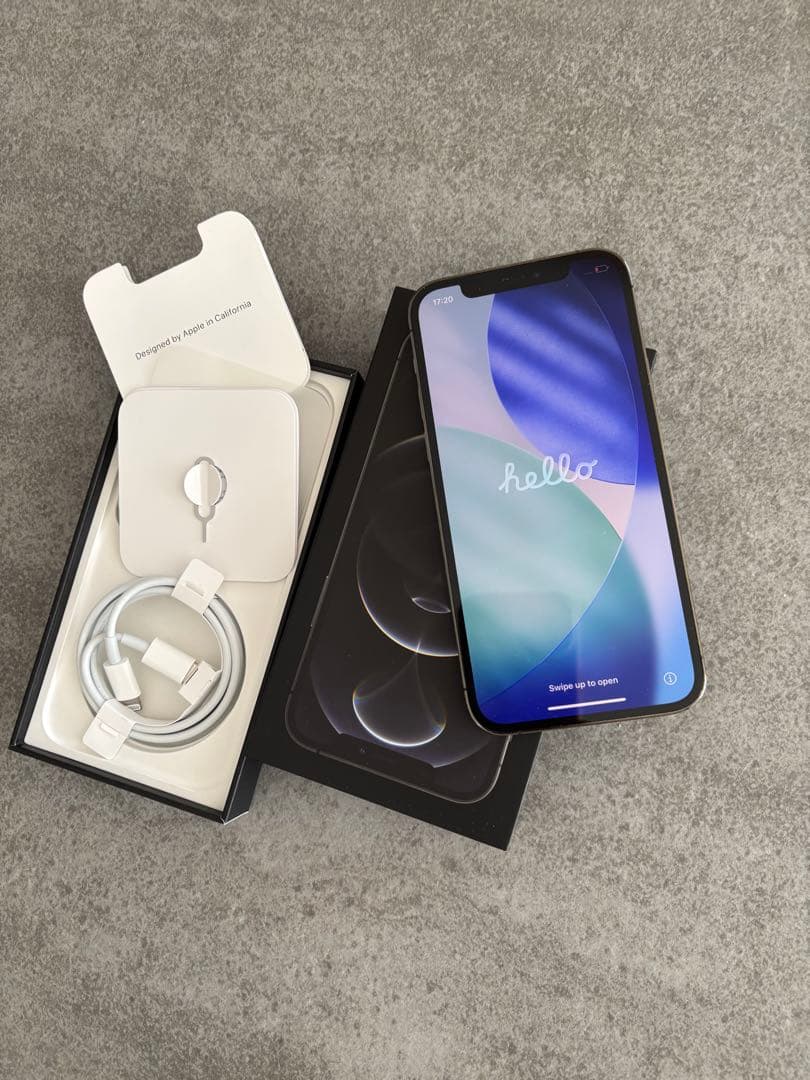 iPhone 12 Pro グラファイト 256GB 【充電ケーブル付】