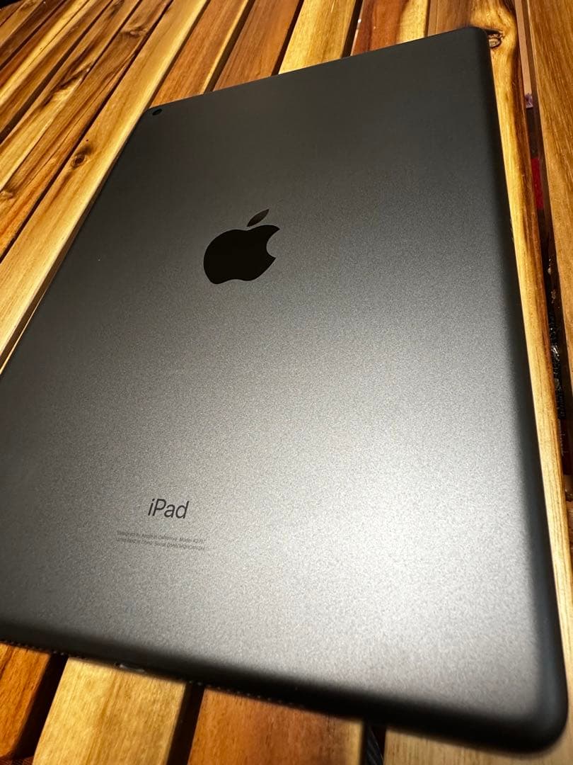 iPad7 第7世代 32GB WIFIモデル　スペースグレイ