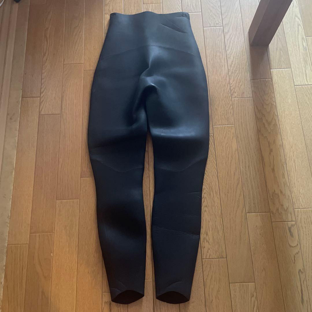 ntoru1201さま　ウェットスーツ ブラック