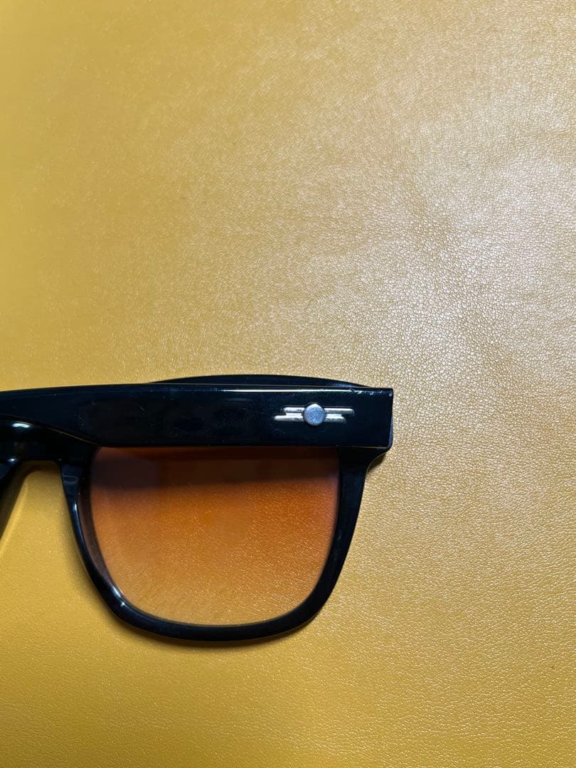 GENTLE MONSTERジェントルモンスター サングラス UNA.CN