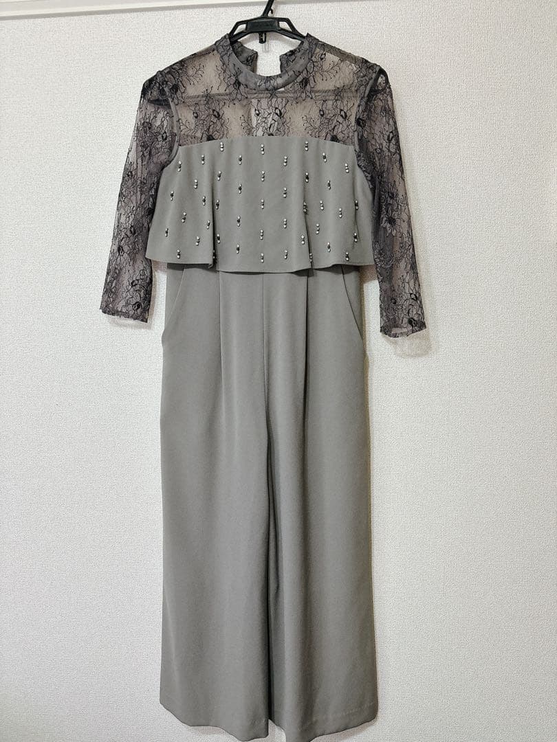 超美品‼️グレースコンチネンタル　ダイアグラム刺繍ワイドサロペットレースグレー36