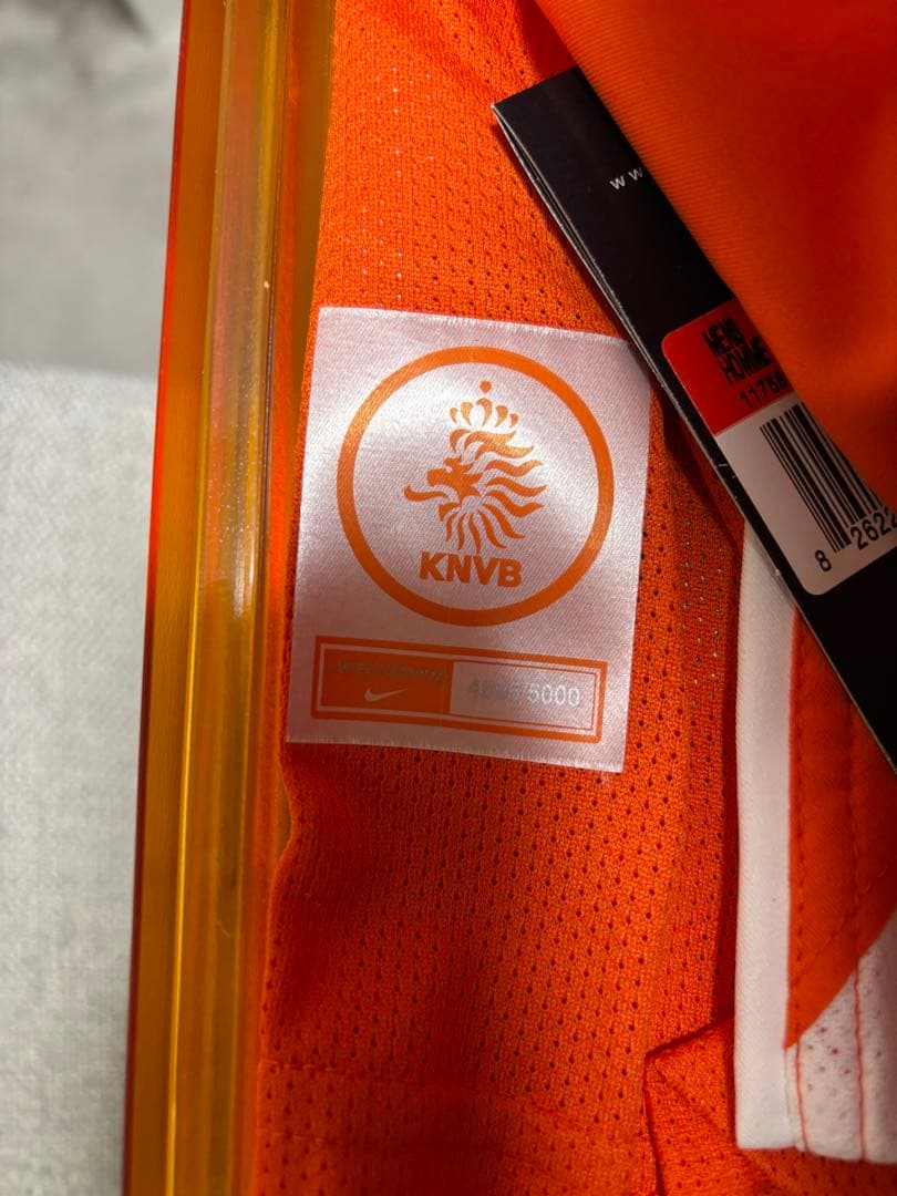 オランダ代表 van nistelrooy 10 限定版　シリアルナンバー入り
