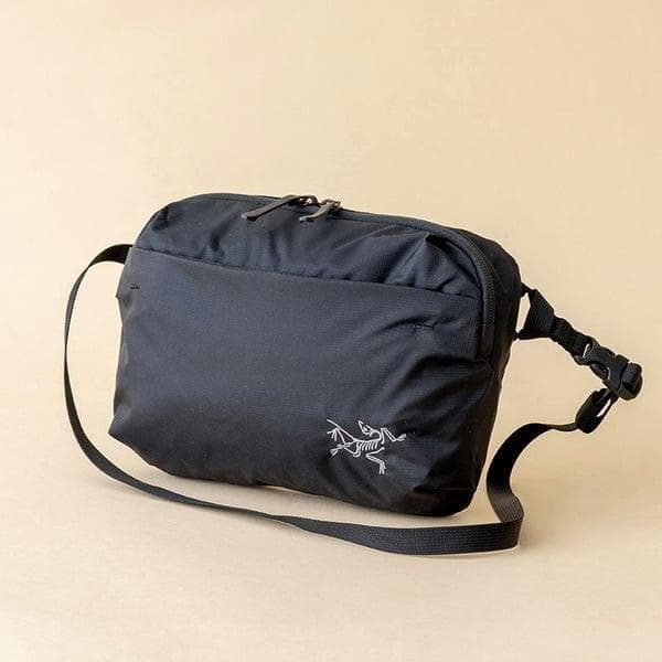 【新品タグ付】ARC'TERYX HELIAD 6L Black