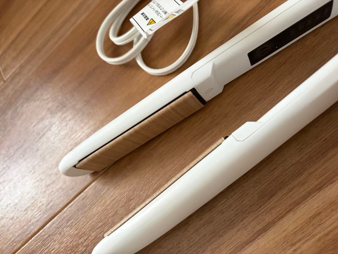 KINUJO ストレートヘアアイロン DS200-WH 海外対応モデル