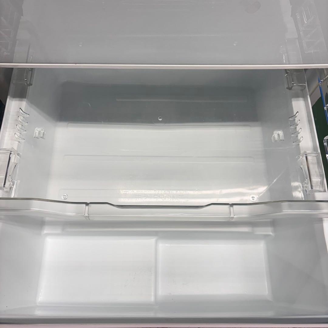 670 関東　鏡面デザイン　5ドア 右開き　大型冷蔵庫　400L強 自動製氷機