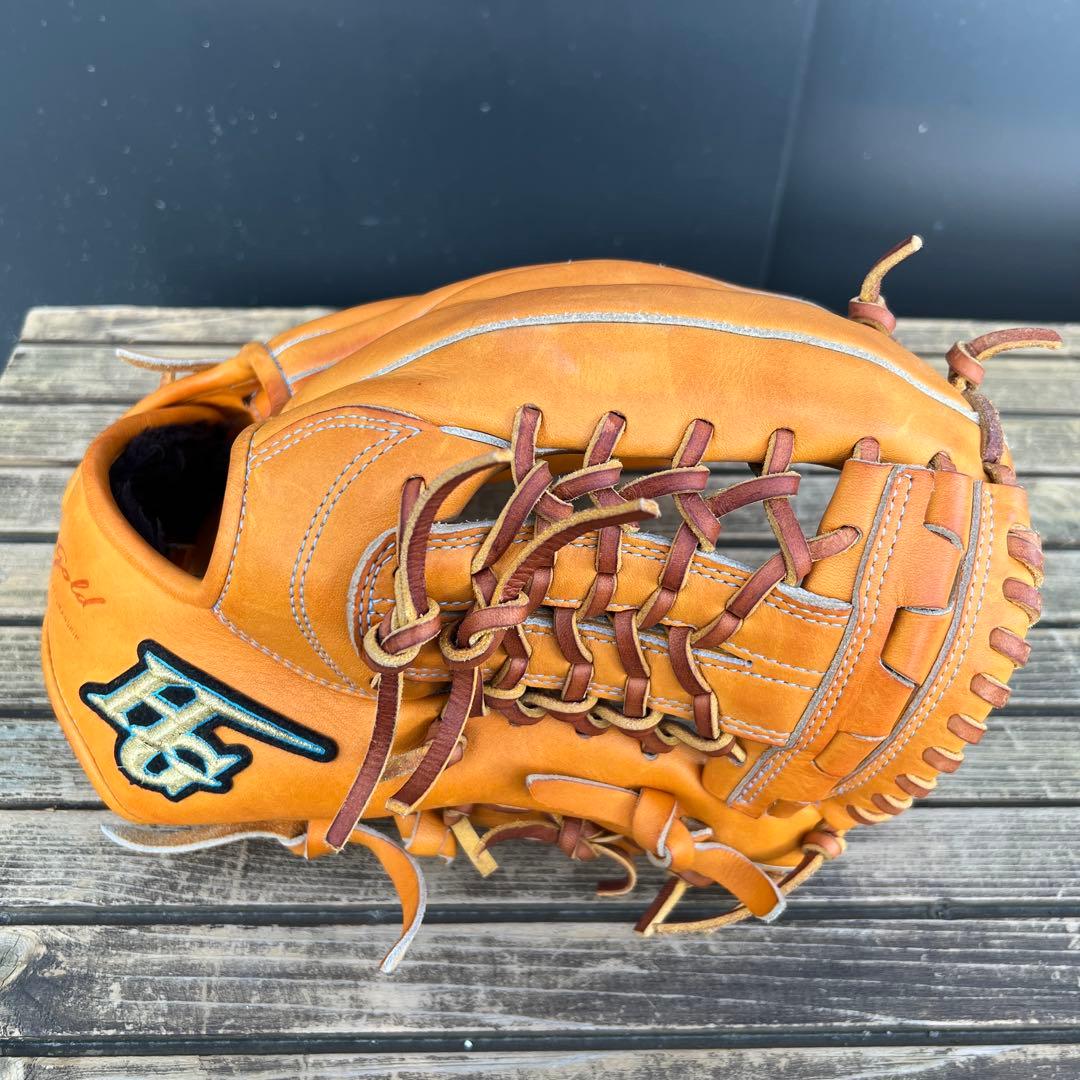 軟式グローブ　ハイゴールド　心極