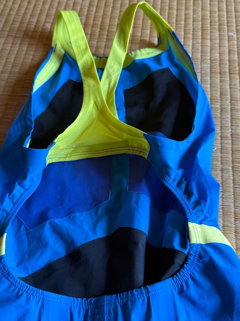 美品　アリーナ　高速水着　競泳水着　アルティメットアクアフォースX CP M