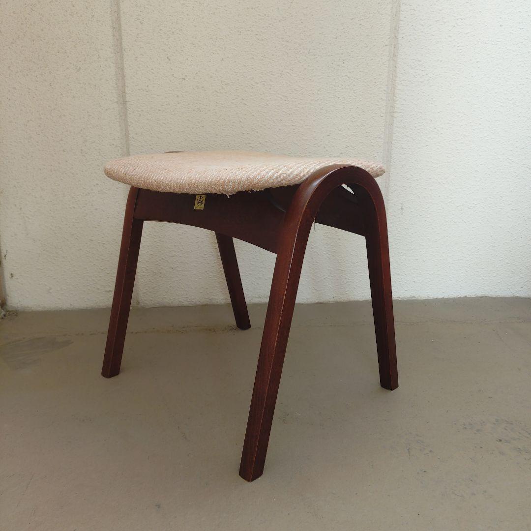 秋田木工 スタッキングスツール 剣持スツール。