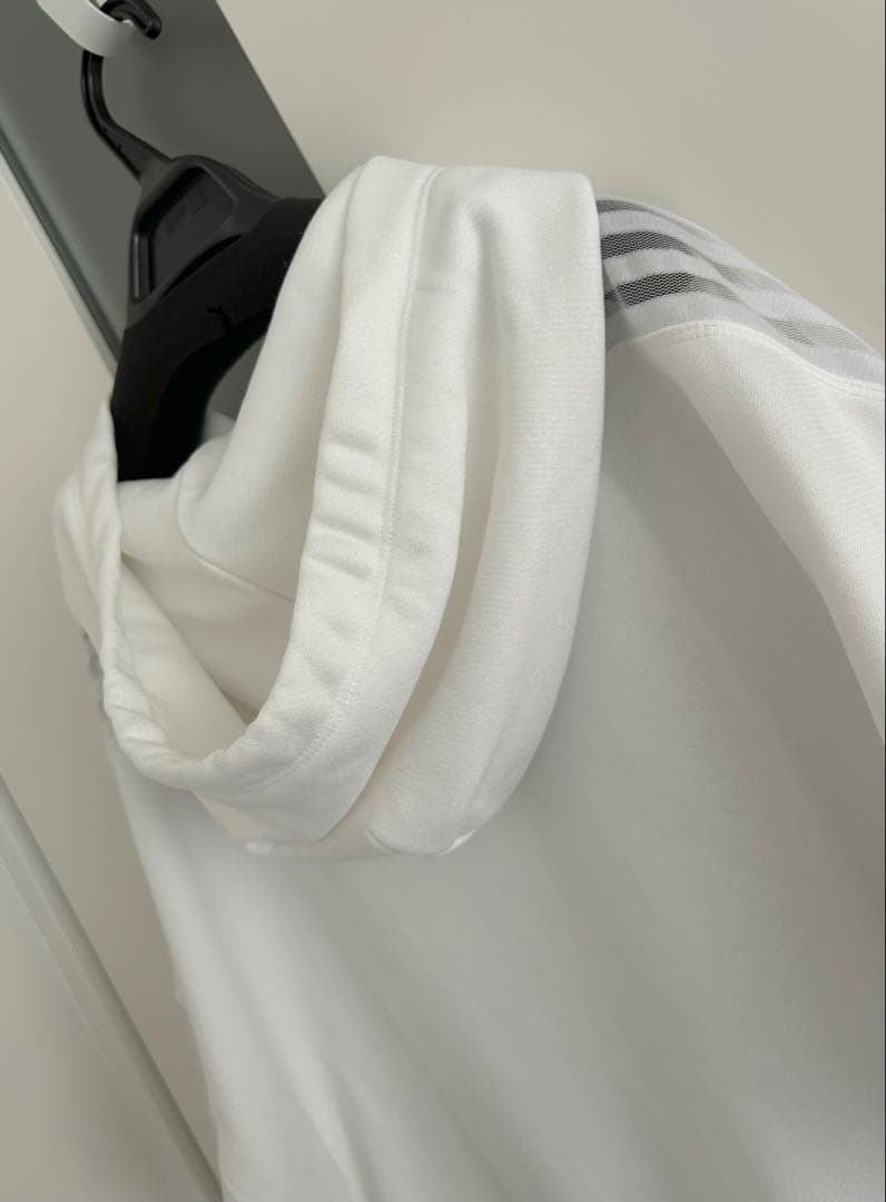 や*な様 グレースコンチネンタル シースルー ホワイト パーカー