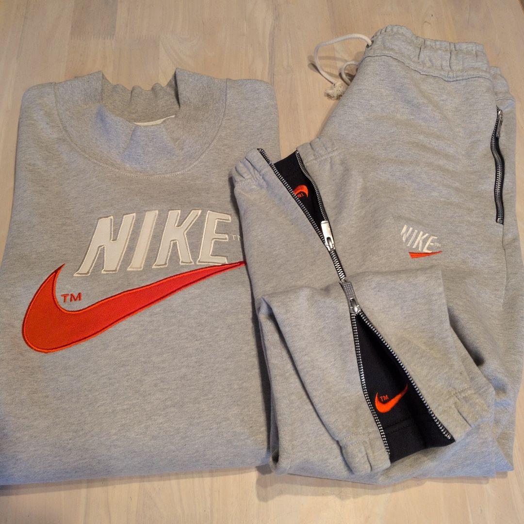 未使用NIKEスゥエットセットアップ