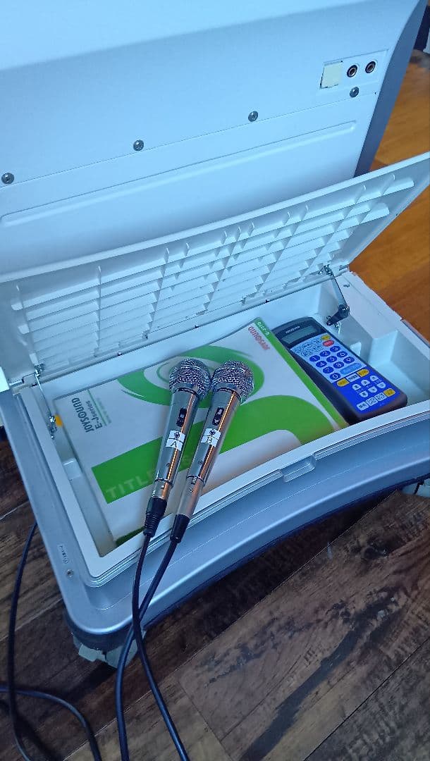 カラオケ機器 一体型ポータブルセットJOYSOUNDスタンド型