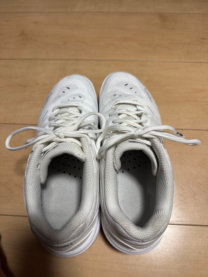 ヨネックス バドミントンシューズ パワークッション65Zスリム 25.5センチ