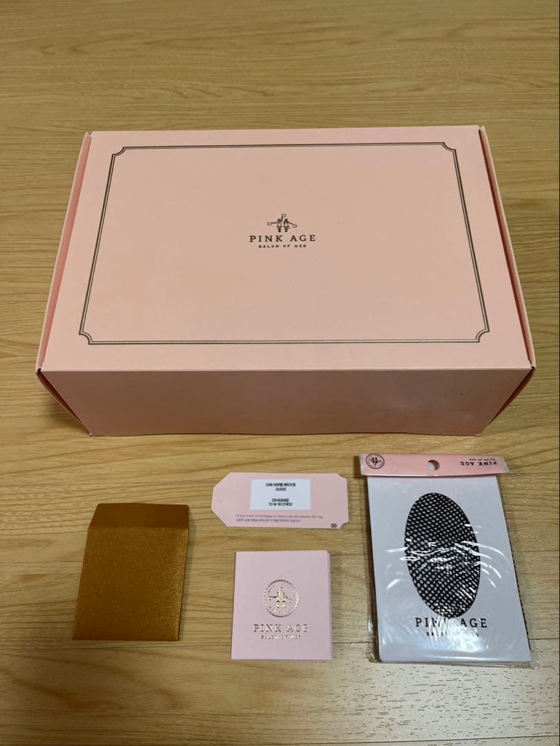 ピンクエイジ　 手植えフルウィッグ　ネイチャーショート（モースト原糸）