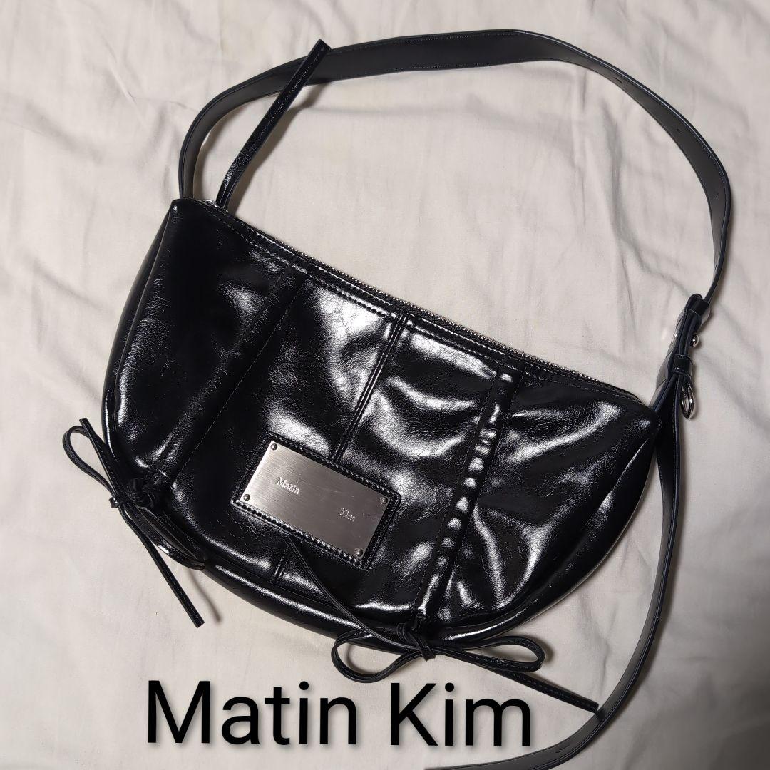 【大人気】Matin Kim ワンショルダーバッグ　黒