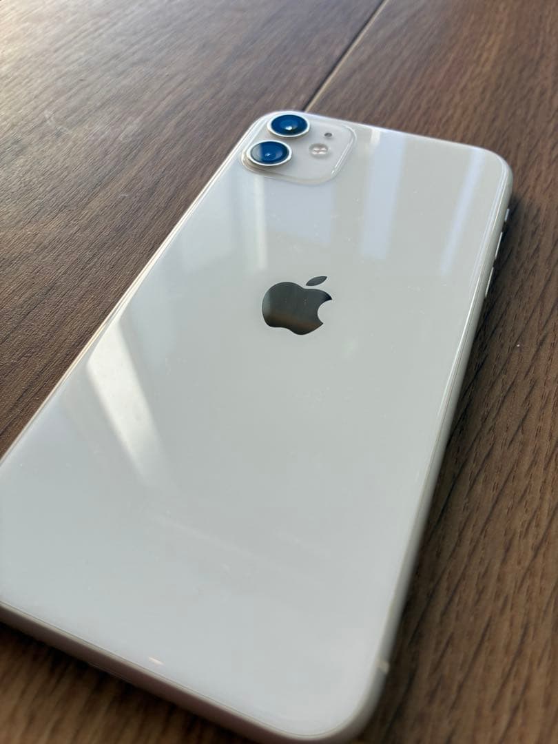 iPhone 11 256GB ホワイト