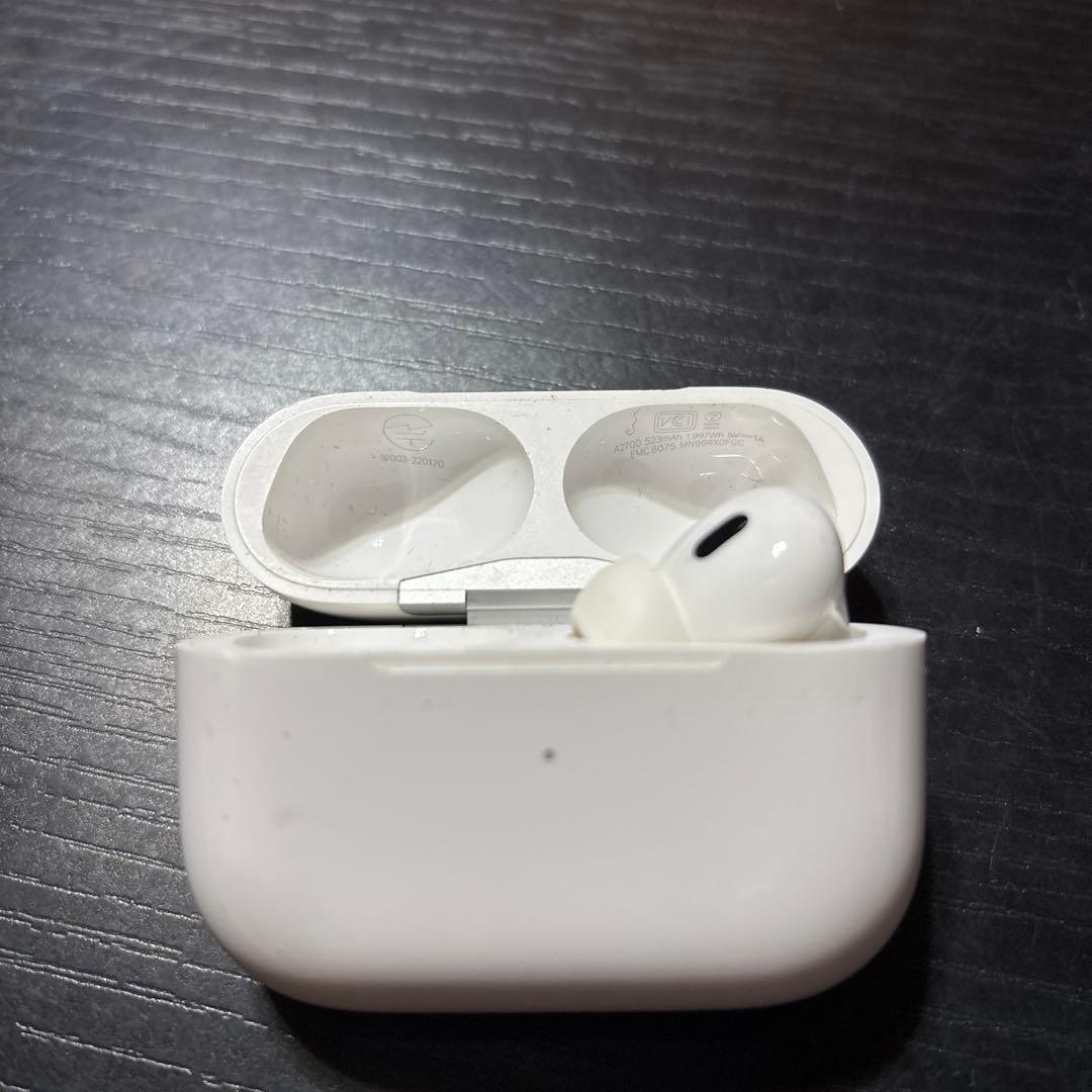 AirPods Pro 2本体 ホワイト