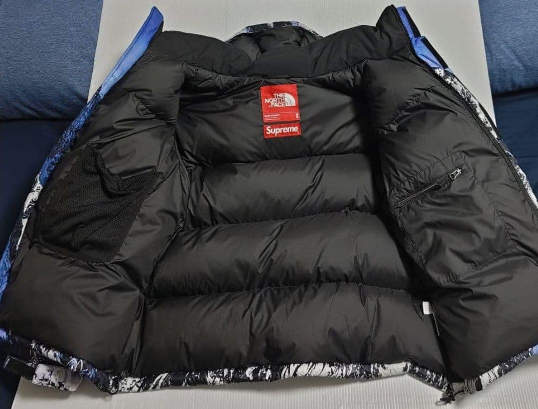 Supremeノースフェイス バルトロ 雪山　Mサイズ