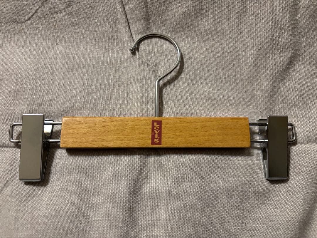 かなや様 非売品Levi,s リーバイス 木製ハンガー下14本セット