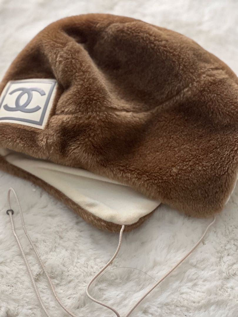 サ*ダ様 CHANEL エコファー　キャップ　2001 ビンテージ