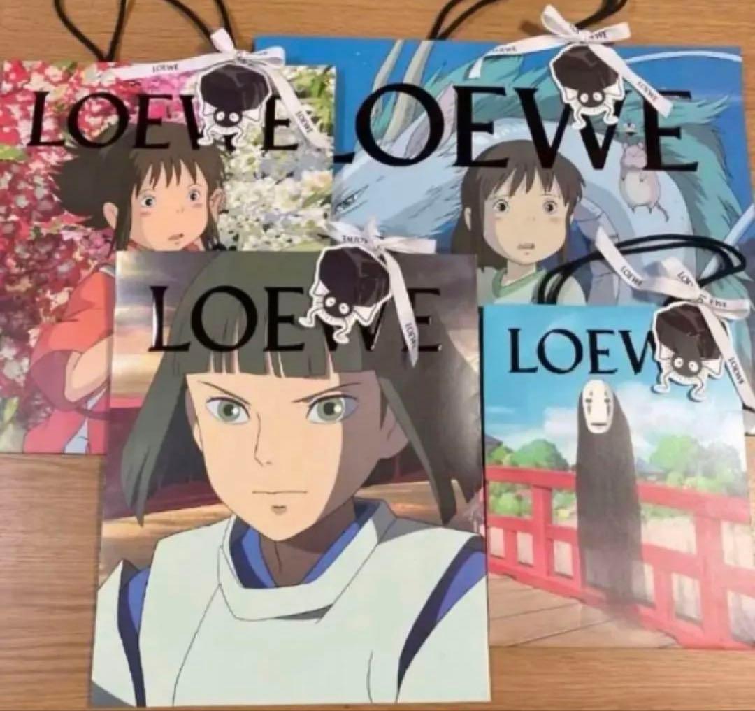 ロエベ　千と千尋の神隠し　ショップ袋