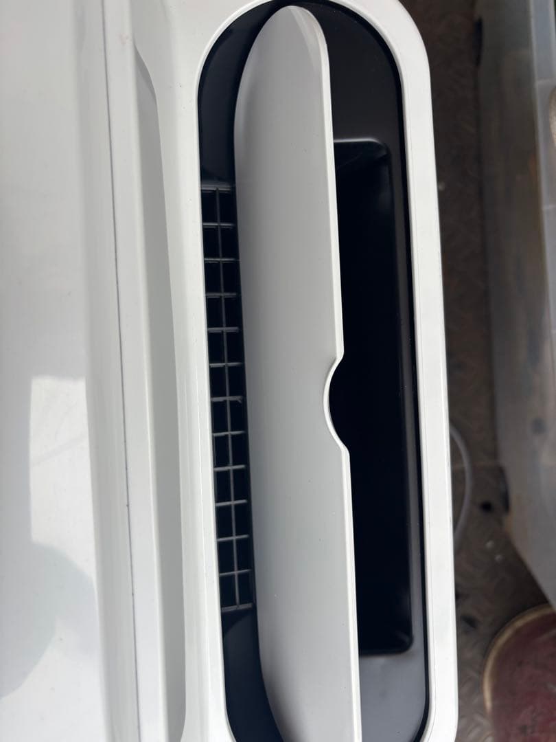 SHARP 加湿空気清浄機 ホワイト　KC-R500Y-W 2022年製