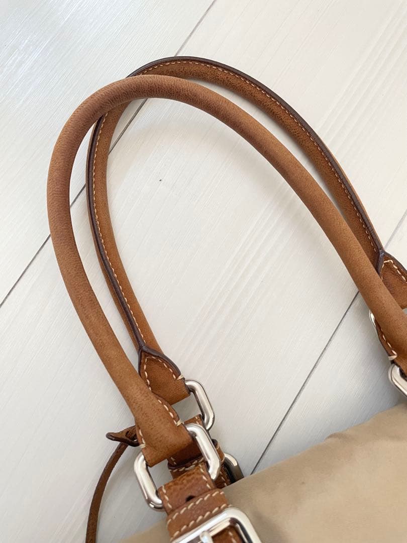 Prada プラダ　Prada Antic Buckles　ショルダーバック