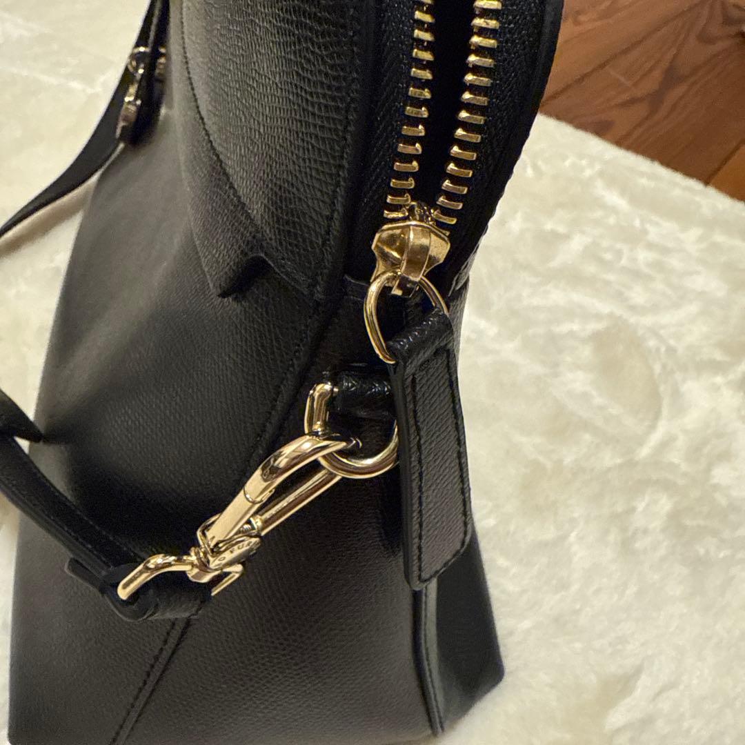 フルラ　パイパー　ブラック　美品