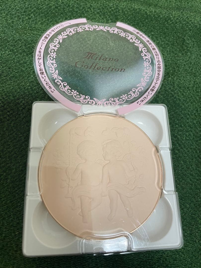 カネボウ　2024年限定ミラノコレクション　フェイスパウダー　使用品と未使用