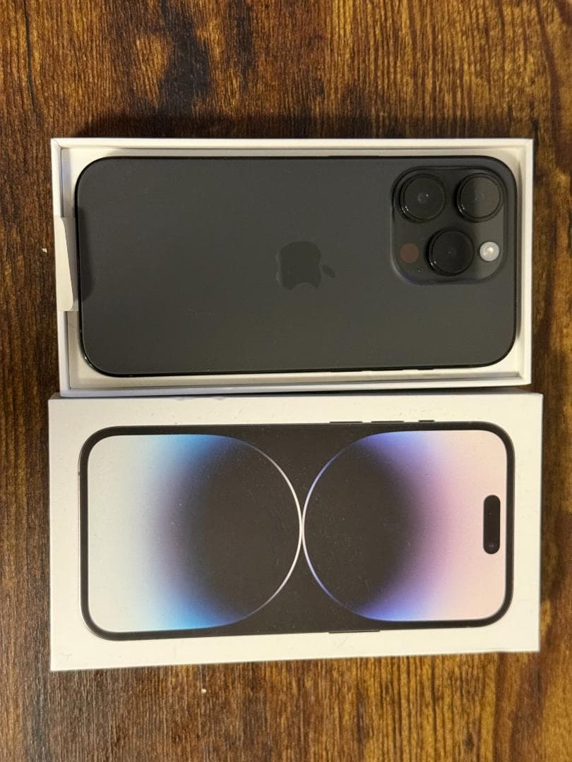 Apple iPhone 14 Pro 256GBスペースブラックSIMフリー