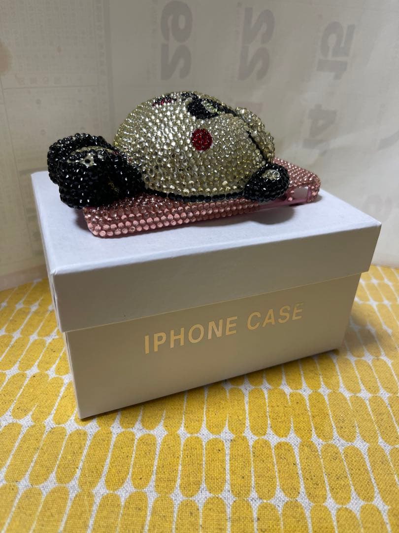 パンダ型ビジューiPhoneケース