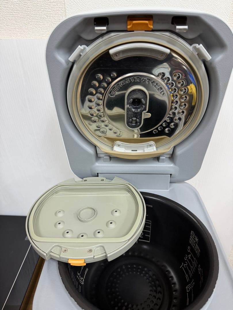 HITACHI IH炊飯器 RZ-V100FM 1.0L /5.5合2023年製