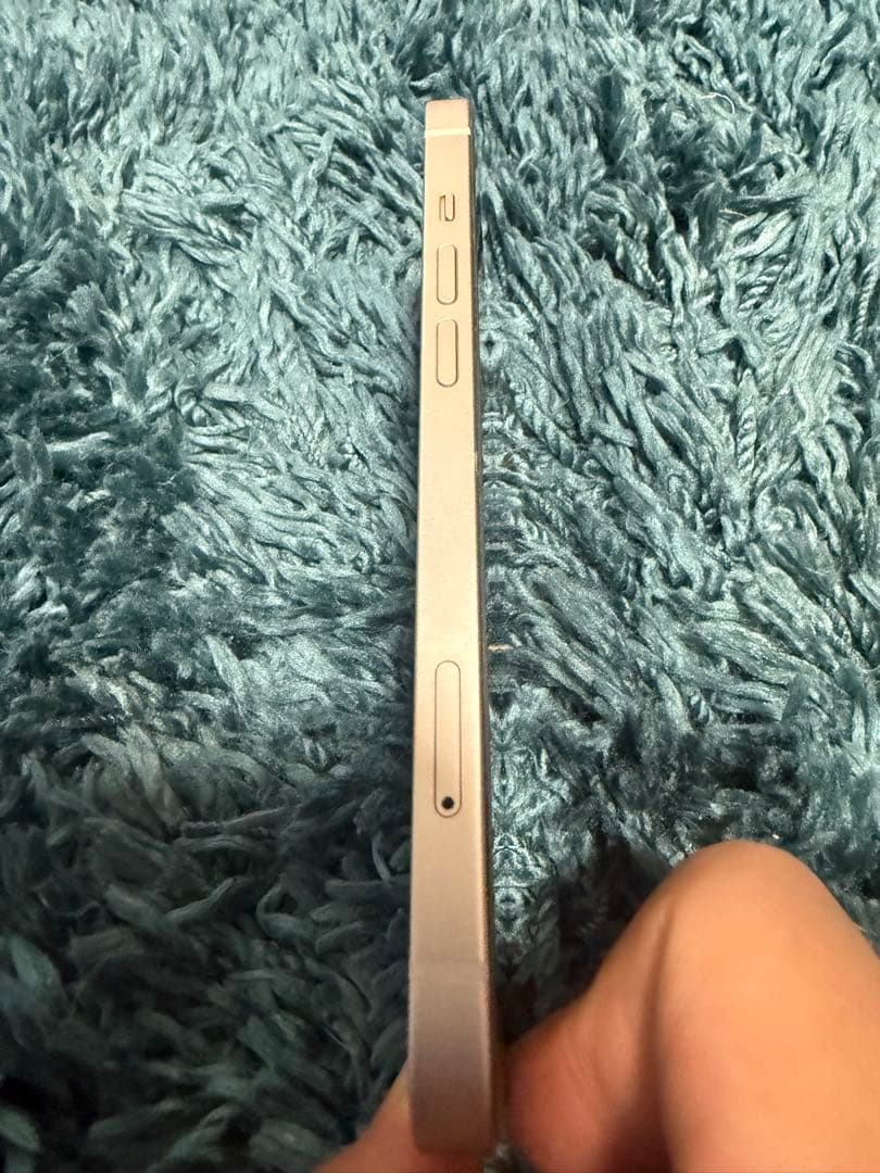 Apple iPhone 13 ホワイト 本体 SiMフリー