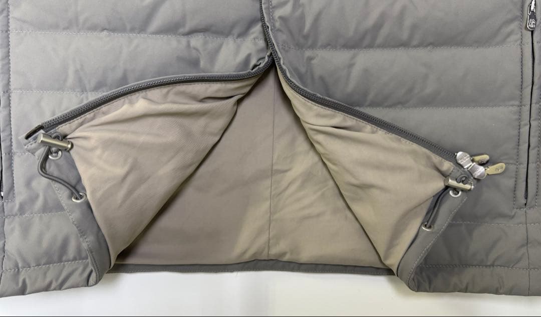 BRUNELLO CUCINELLI ブルネロクチネリ　ダウンベスト