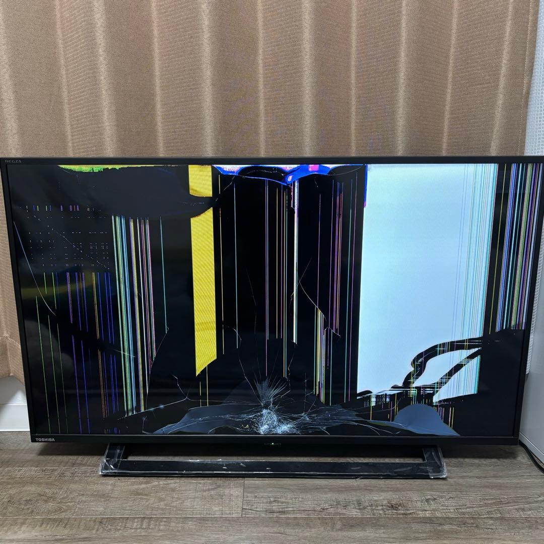 TOSHIBA REGZA 40Z22 液晶テレビ 画面破損