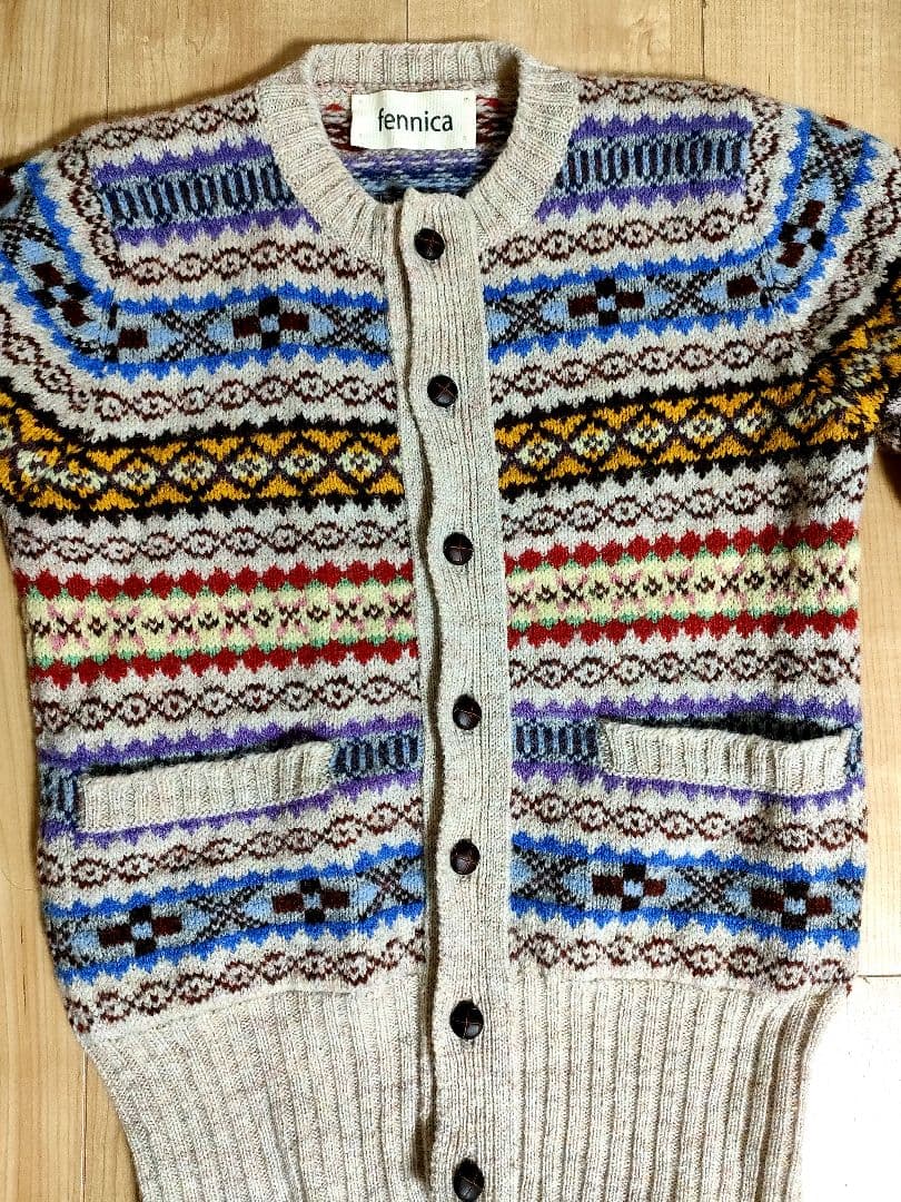 Jamieson’s　fennica beams別注　ラウンドカラーカーディガン