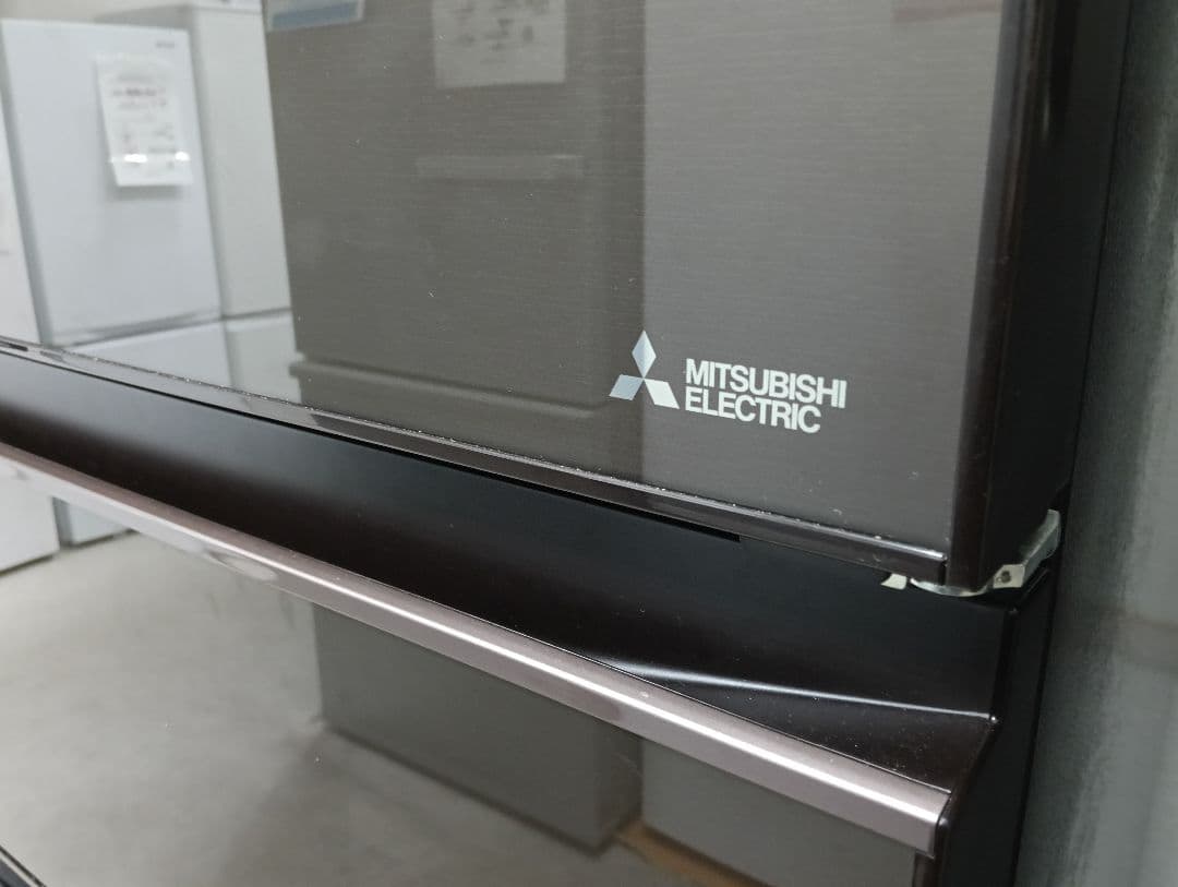 y【送料無料】三菱　2022年製　330L MR-CG33EG-T1形