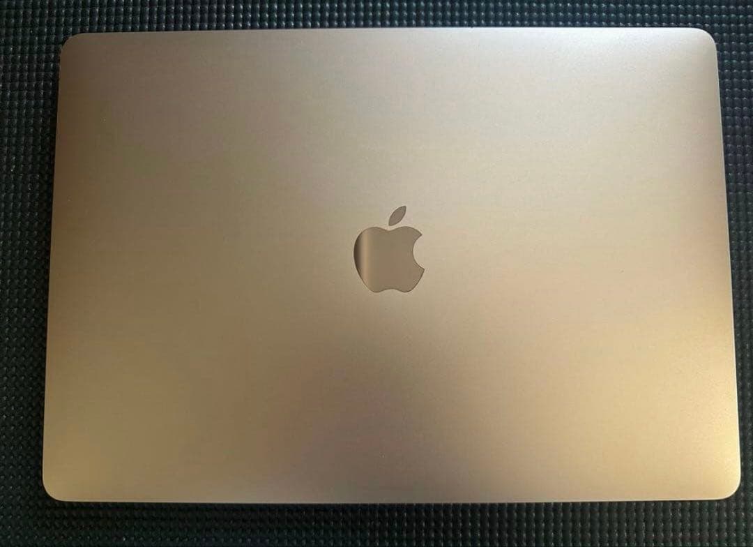 【希少レアカラーPINK】MacBooK Air