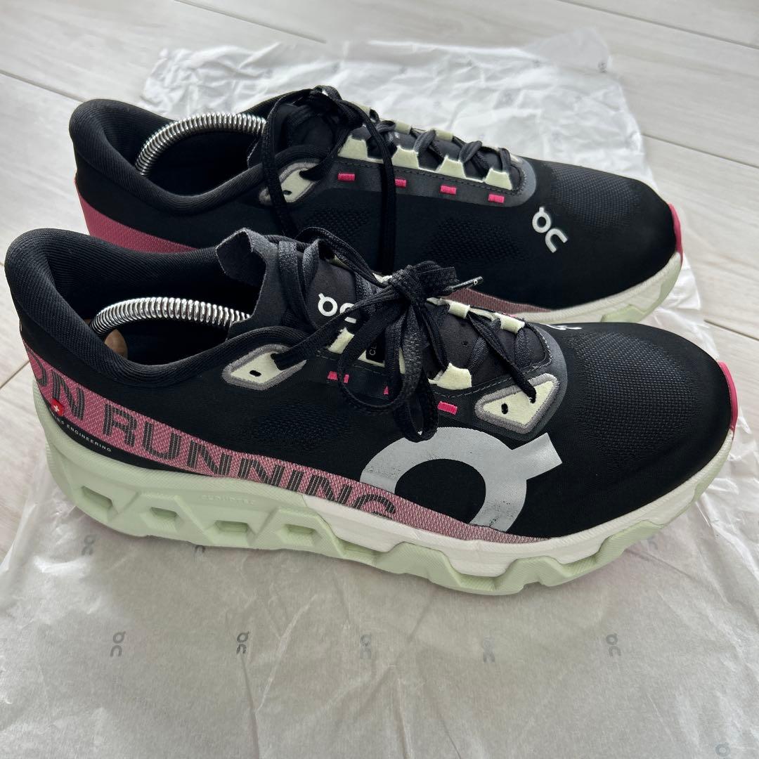 On クラウドモンスター モンスターハイパー　27cm