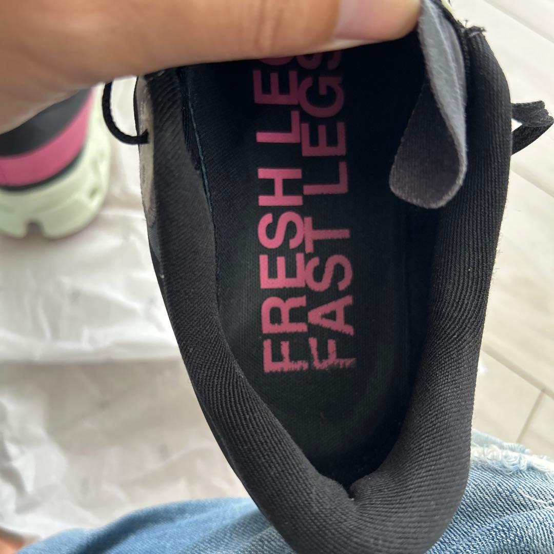 On クラウドモンスター モンスターハイパー　27cm