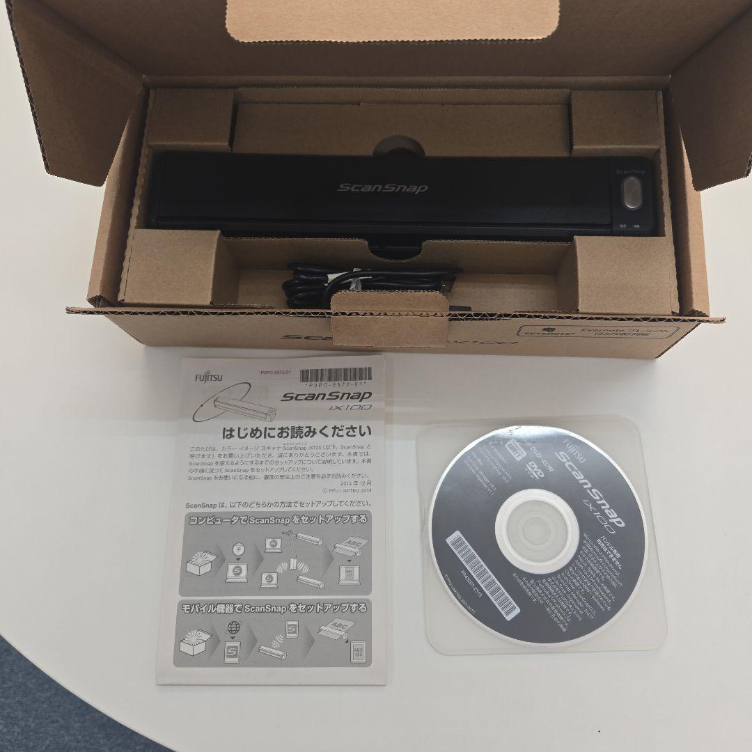Fujitsu ScanSnap iX100 ハンディスキャナー