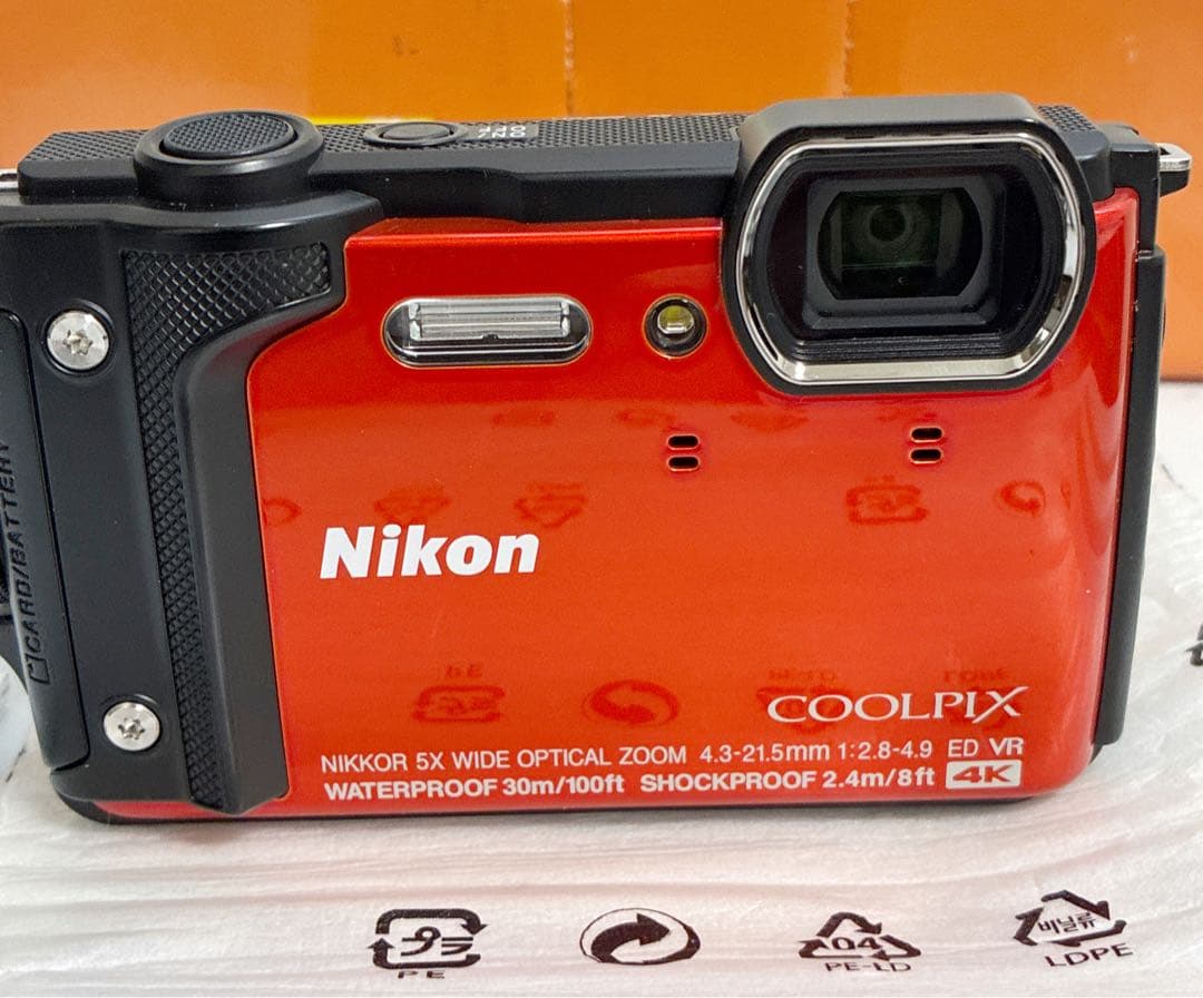 美品！Nikon COOLPIX W300 オレンジ
