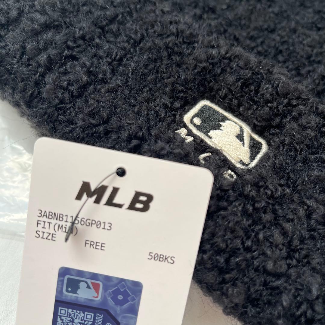 ラスト1点【新品】 韓国限定 MLB Korea 黒 猫耳ニット帽 カリナ着用