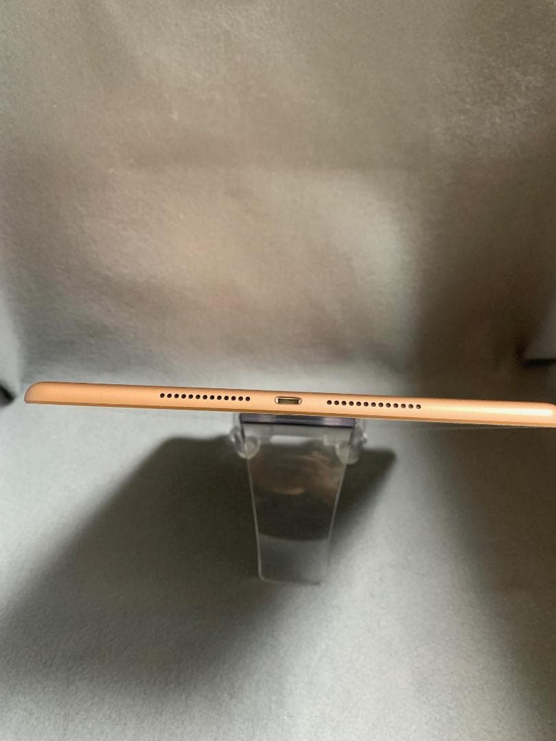 超美品 iPad 第7世代 10.2インチ 128GB WiFi版 ゴールド色