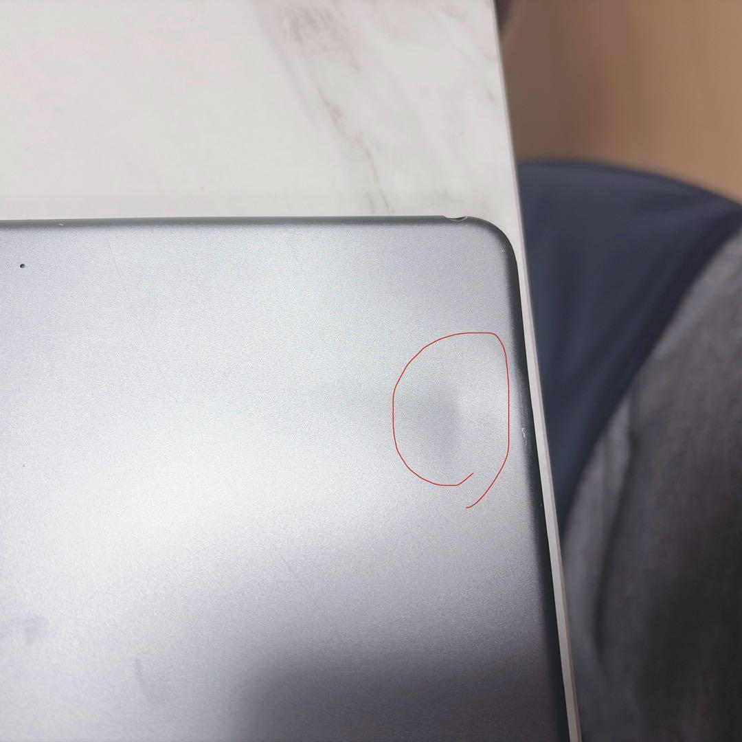 iPad Air (第3世代) 64GB カバー付きWi-Fiモデル　電池88%