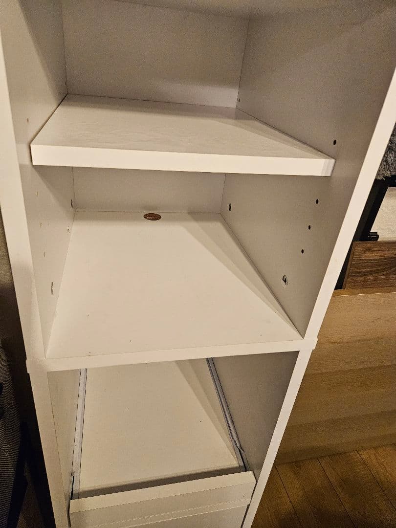 ロウヤ　LOWYA 食器棚　スリム