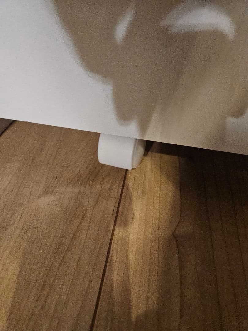 ロウヤ　LOWYA 食器棚　スリム