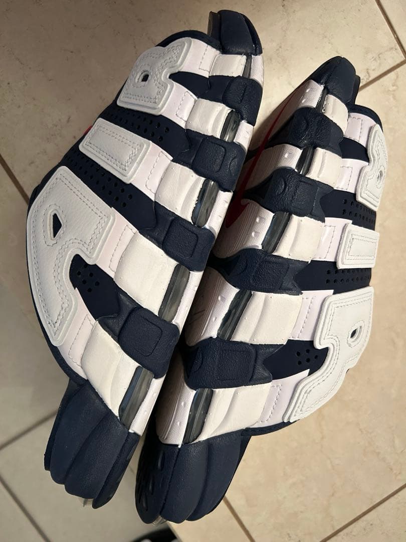 29cm NIKE モアアップテンポサンダル